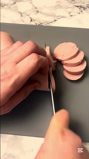 Stuvade makaroner med falukorv