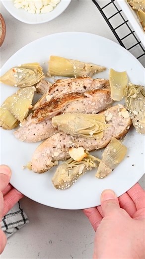 21K views · 131 reactions | This Artichoke Chicken Bake is a wonderfully flavorful, Mediterranean-inspired weeknight easy recipe that comes together so easily! And this would be perfect served over cauliflower rice. Low-carb, Keto, gluten-free. #easychickenrecipes #chickenbakerecipes #weeknightrecipes #artichokechicken #chickenwithartichokes #lowcarbrecipes #ketorecipes #glutenfreerecipes #quickandeasyrecipes | Kalyn's Kitchen | Facebook