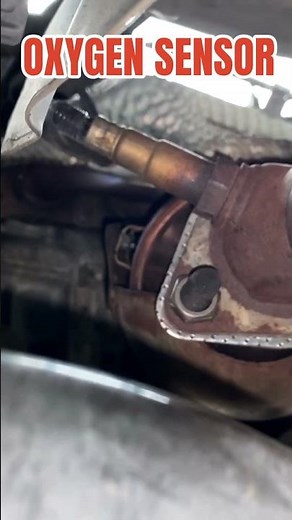 REPLACING KIA RIO DOWNSTREAM O2 SENSOR. Link to full video in the description.