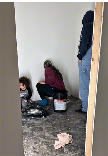 Mobile Home Bathroom Makeover DIY Tips