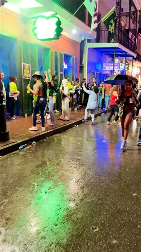 A walk down Bourbon Street | French Quarter Life