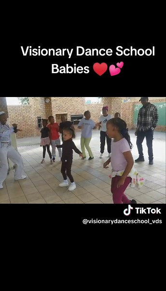 Exploring Gqom Dance at Visionary Dance School