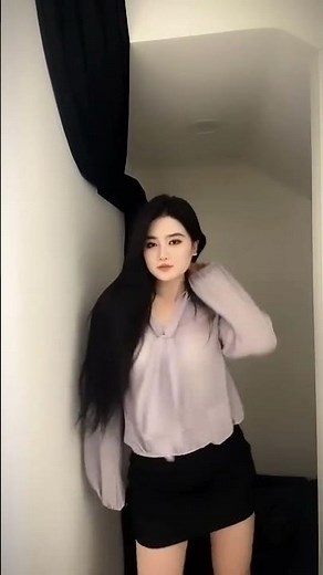 Hot K-pop Style Dance by Korean Girl 🌟 | 🔥 Korean Girl Dance Moves 2025 | Viral Korean Girl #shorts