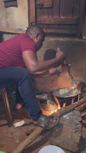 Cooking Over Open Fire: Rustic Kitchen Techniques