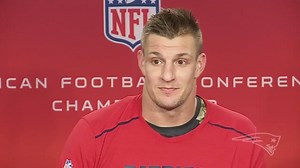 30K views · 670 reactions | Rob Gronkowski -Gronk is tall, man. (via Twitter/Patriots) | theScore | Facebook