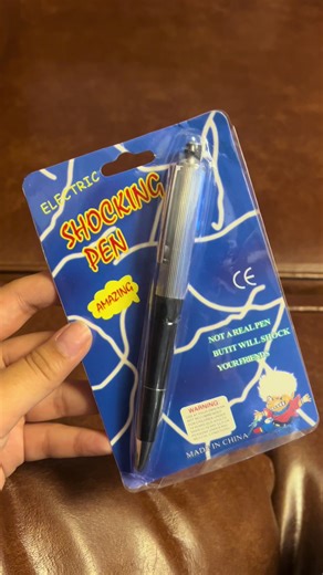 Funny Electric Pen Prank Reaction