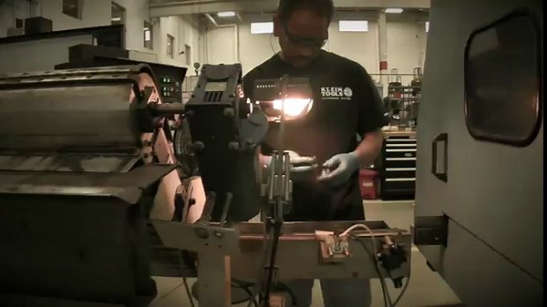 Klein Tools 54440 Tool Storage Box with Small Parts Organizer, 21 Compartments, Mid Size