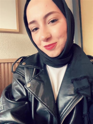 zeynep_smsk (@zeynep_smsk) adlı kullanıcının orijinal ses - semiihh35 ile oluşturduğu videoları