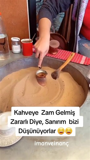 Traditional Coffee Preparation Using Unique Method