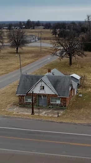 57K views · 358 reactions | The historic Threatt Filling Station, built in 1915, sits at a quiet intersection near Route 66 in Luther, Oklahoma ️ Throughout the 1950s, the Threatt Filling Station was a popular roadside stop for locals and travelers alike. The station was one of few places on Route 66 where African Americans and people of color were welcome during the Jim Crow era. Learn more history with #MysteriesOfTheAbandoned at 9p ET on Science Channel. | Science Channel | Facebook