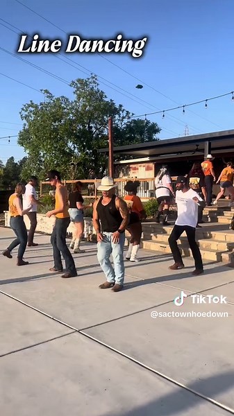 If you’re looking for a fun fall event… you’ve found it! Coming soon to Sacramento, CA! October 3rd,4th,5th 🍁 #hoedown #fallevent #sac #sacramento #sactown #event #country #countryevent #linedance #countryswing #dance