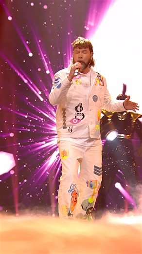 163K views · 1.4K reactions | Rea und die Masken gemeinsam auf der Bühne – was für ein magischer Start in die neue Staffel! ✨Zweite Live Show direkt am Sonntag 24.11 live um 20:15 Uhr auf ProSieben oder streamen auf Joyn.#maskedsinger #TMSP7 | The Masked Singer Germany | Facebook