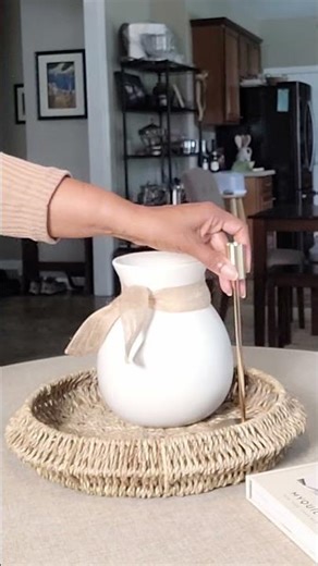 How To Make A Cozy Fall Table Centerpiece