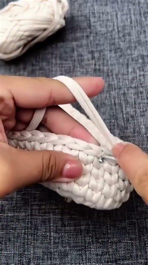 8 Crochet Bag Ideas You’ll Want to Make Immediately 😍 #crochet #crochetpatterns #knitting