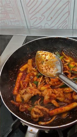 80-year-old country mom, March 16, lunch at 12:50