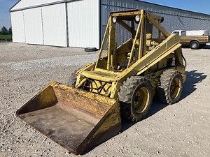 1984 New Holland L775 Skid Steer Loader | Construction