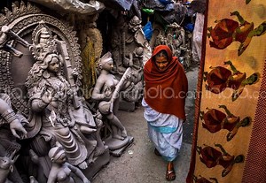 Soul of Kolkata: 6 Exclusive Photos That Capture The Life, Culture And Colours of The City