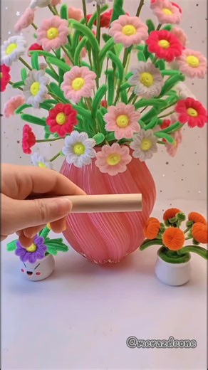 Meraz Deone on Instagram: "DIY Fuzzy Stick Flower Bouquet 🌸✨ Crafting magic with colorful fuzzy sticks! 💖 Turn simple materials into a beautiful flower bouquet that brightens any room 🌼🌸 Share this Reel to inspire someone today! 💗 #fuzzystickflowers #pipecleanercraft #craftideas #diycrafts #easycrafts #homedecorideas #craftreels #aestheticcrafts #viralreels #trendingreels #crafttutorial #handmadeflowers #flowerbouquet #creativeideas #artandcraft."