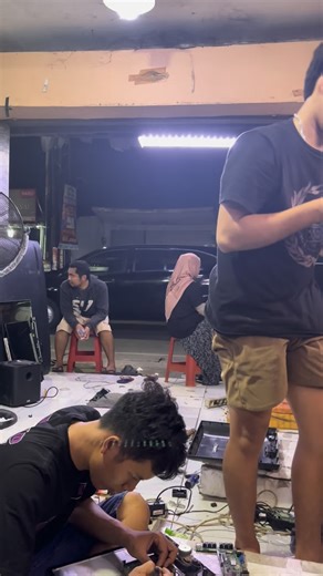 43 reactions · 7 comments | Ganti LCD 43in samsung UHD | Adji Lcd Led | Facebook