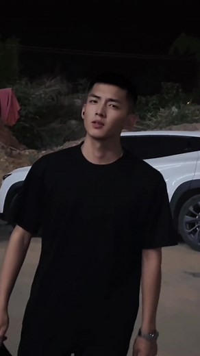 素質高低 全看心情#彰化 #社恐 #痞帥 #寸頭 #暗黑