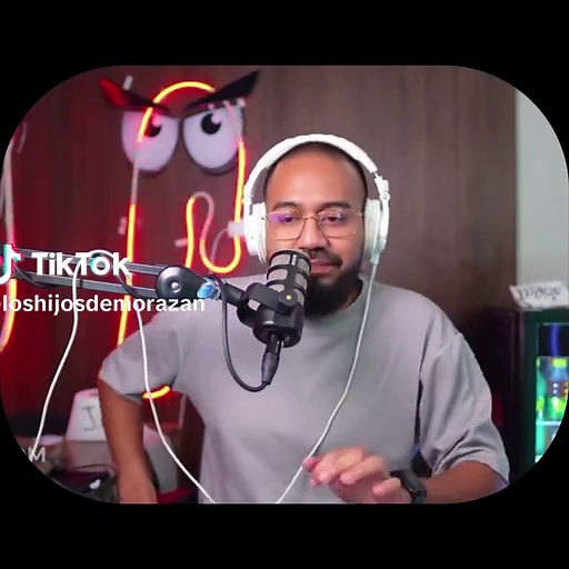 Los hijos de Morazán y el Humor de Pupu