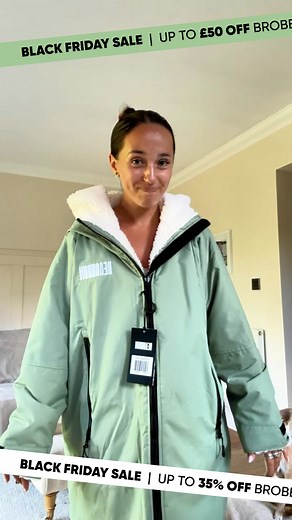 5.2K views · 20 reactions | Stay cosy, warm and dry all winter with our viral Brobes! Save now with our Black Friday Sale ⚡ ✅ 100% Waterproof and Windproof ✅ Super thick, quick-wicking sherpa fleece lining ✅ Signature hot water bottle pocket ✅ Made from the highest quality recycled materials Loved by 50,000+ Happy Customers - Shop Now And Find Out Why! | Beachbum | Facebook