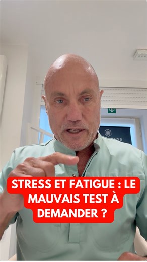 Le stress chronique est l’un des grands accélérateurs du vieillissement. Mais comment l’évaluer correctement ? ⭕️Commentez "12" ✍🏼 pour recevoir gratuitement votre guide "12 conseils d’experts pour une vie longue en pleine santé" et accéder à des contenus exclusifs. 🩺 Le Dr Stéphane Résimont @docteur_resimont, médecin en santé fonctionnelle et spécialiste en hormonologie. Certains pensent qu’un simple dosage sanguin du cortisol suffit à comprendre leur état de stress. En réalité, ce test est r