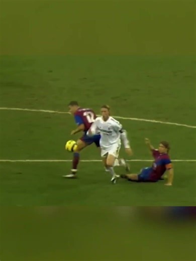 放现在他就是当代莫德里奇 #世界杯 #football