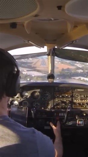 85K views · 2.2K reactions | Ask The Captain - Could a private pilot be of help in an emergency? #reelsinstagram #reel #flight #reels #aviation #pilot | Captain Steeeve | Facebook