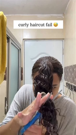 Curly Barbie on Instagram: "Be careful with the DIY haircuts  By @karlaxlara #curlyhair #curlyhaircut #curlyhairproblems"