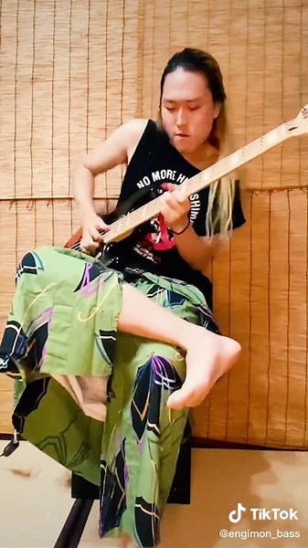 Kyotaro Bass Guitar Slap Performance