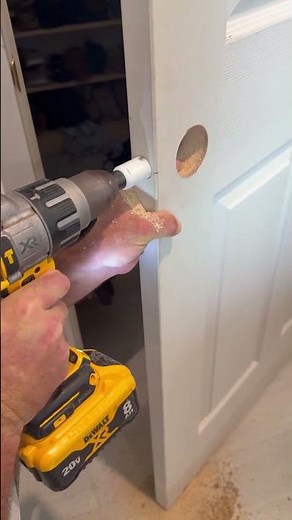 Wood or Metal Efficient Bi-Metal Hole Saw Kit for every DIY job |Lenox