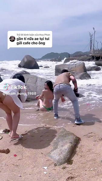 Trả lời @Huy Phan vừa lòng ông chưa #phamhung #chupanh #bikini