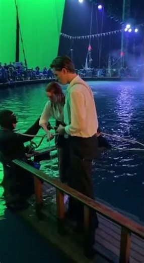 🚨 Titanic Water Scene BTS: Ice-Cold Pool Me Shoot Hua Jack–Rose Ka Sabse Risky Shot 😱🎬 #TitanicBTS