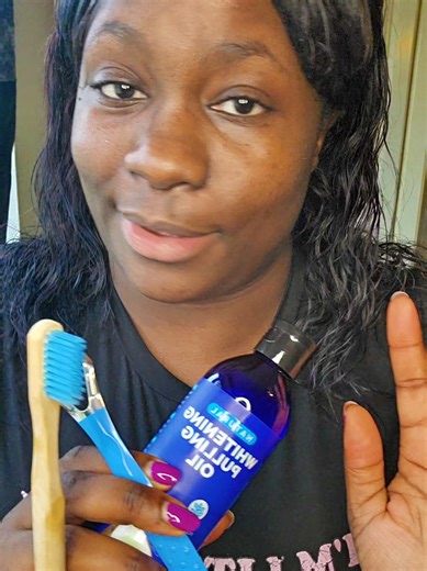 Essential Oral Health Tips for Women Over 30