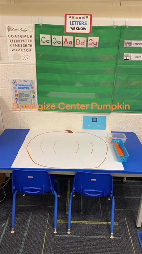 36K views · 303 reactions | Discover our Synergize Center!  Students team up to tear and glue orange paper, collaborating to completely cover our classroom pumpkin. The magic of teamwork and creativity shines as little hands come together to achieve a shared goal. #TeamworkMakesTheDreamWork #SynergizeCenter #preschoolvibes #preschoolteacher | Preschool Vibes | Facebook