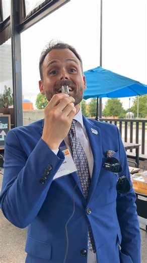 🎙️ The Brady-Hatfields share their favorite memory—a UTA love story! 💙🧡 Join us this week in Dallas at the next Throwback Thursday Alumni Happy Hour to reminisce on our favorite UTA memories! RSVP at give.uta.edu/summer-happy-hours #utaalumni #throwbackthursday #UTALoveStories | UT Arlington Alumni