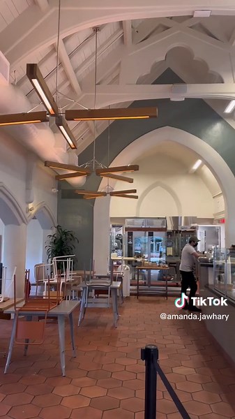 Exploring the Coziest Coffee Shops in Los Angeles