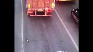 HEAD EXPLODES ON IMPACT