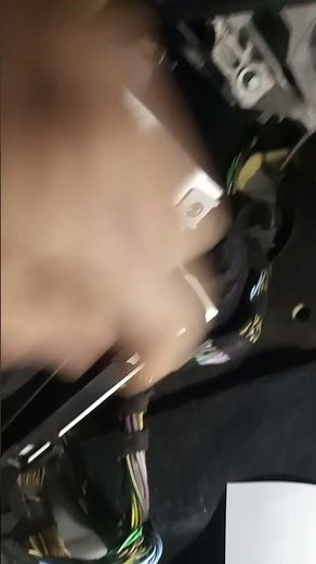 Mercedes GLA 250 body control module location