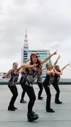 Dance with Friends Kembot - Are You Okay? TikTok Dance Challenge