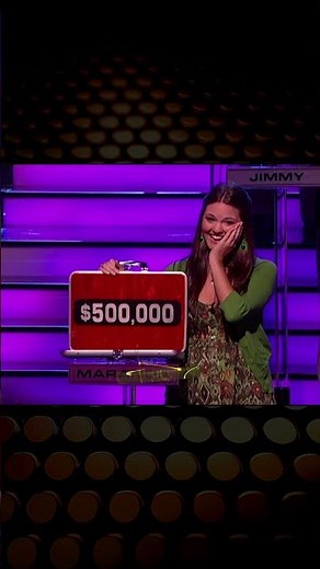 Started on the VERY wrong foot... #dealornodeal #howiemandel