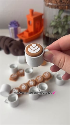 Po vrstve | Výrobky z 3D tlače on Instagram: "Na podpery proste nemám šťastie 🥲🤷🏼‍♀️ - . . . . . . . . #3d #printing #printer #3dprinter #3dprinting #3dtlac #3dtlaciaren #tlac #tlaciaren #bambulab #earring #earrings #handmade #nausnice #klucenky #keychain #magnet #diy #designer #programmer #fun #hobby #freetime #darcek #gift #eshop #shop #smallbussiness #asmr"