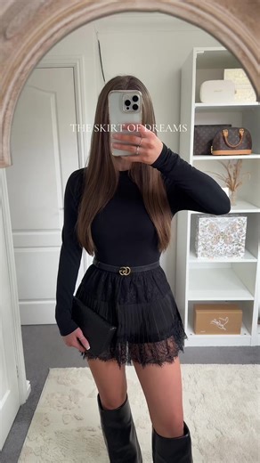 Chic Mini Skirt Outfit Ideas for Evenings