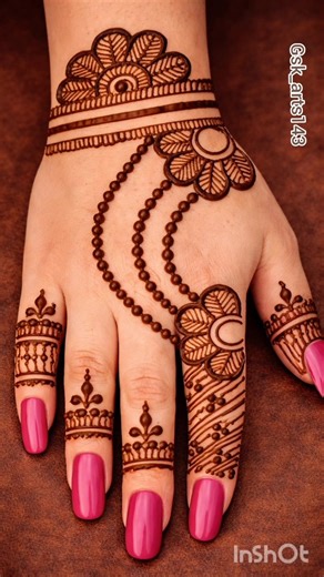 Back Hand Beautiful Mehndi Design 🥰💖 #mehndi #mehndidesign #letestvideo. ....