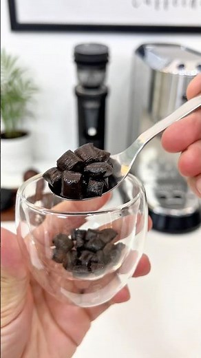 Adding licorice to an espresso: will it work? #coffee #espresso #delonghi #delonghidedica #licorice