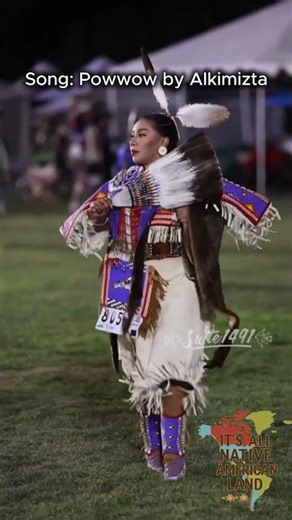 Powwow time #indigenous #gowithnatives #nativeamerican #tribalunity #indigenouspeople