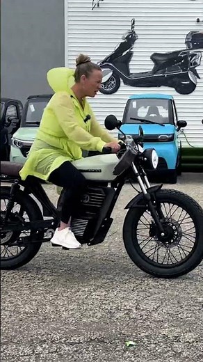 How The Beachman 64 Feels To Ride: From A Former Motorcycle Rider | Motorcyle Style Cafe Racer Ebike
