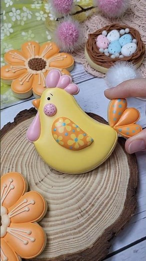 Easter Chick Cookie Decorating Step by Step #cookiedecorating #cookieicing #eastercookies