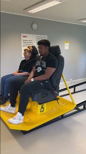 Crash Simulation 7 kmh/ 4,5 mph by MrTraffiQ. For educational purposes only.